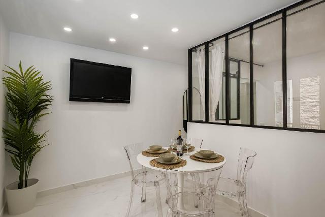 Imagen 10 Inmueble 263103 - Piso en venta en Barcelona / Junto Ronda Sant Antoni