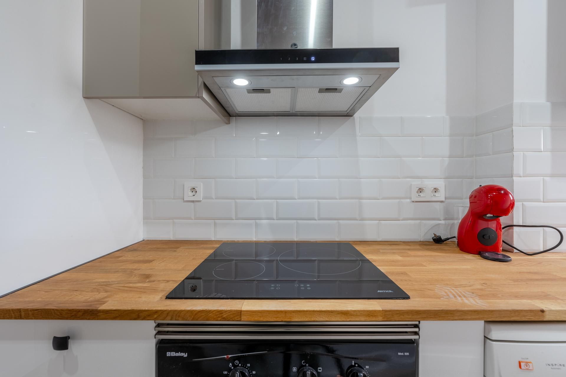 Imagen 12 Piso en venta en Barcelona / Junto metro L4 Jaume I