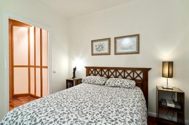 Imagen 10 Inmueble 292061 - Piso en venta en Barcelona / Compte d´Urgell - Diputació