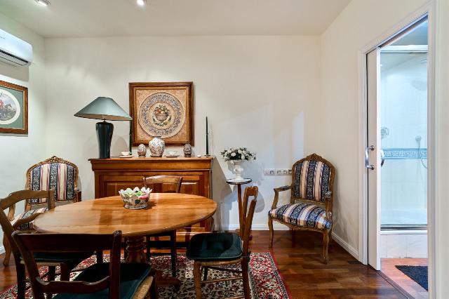 Imagen 9 Inmueble 292061 - Piso en venta en Barcelona / Compte d´Urgell - Diputació