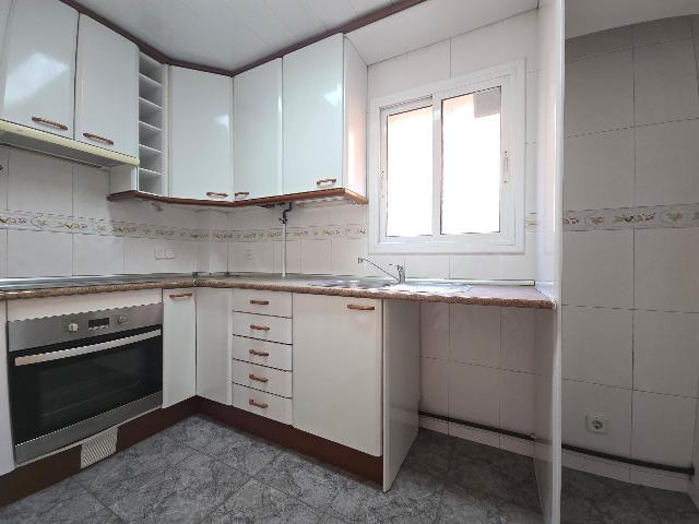 Imagen 2 Inmueble 295410 - Piso en venta en Barcelona / Junto Plaza de la Barceloneta