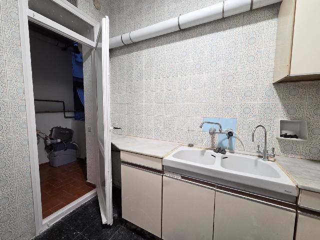 Imagen 6 Inmueble 300162 - Piso en venta en Barcelona / Junto Avda. Meridiana