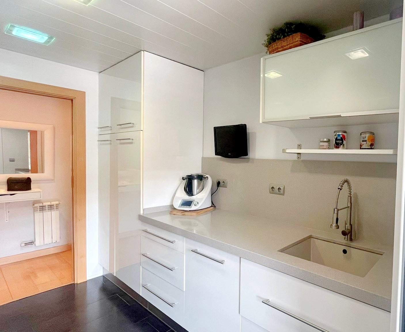 Imagen 17 Piso en venta en Sant Feliu De Llobregat / Mas Lluí - passeig Comte Vilardaga