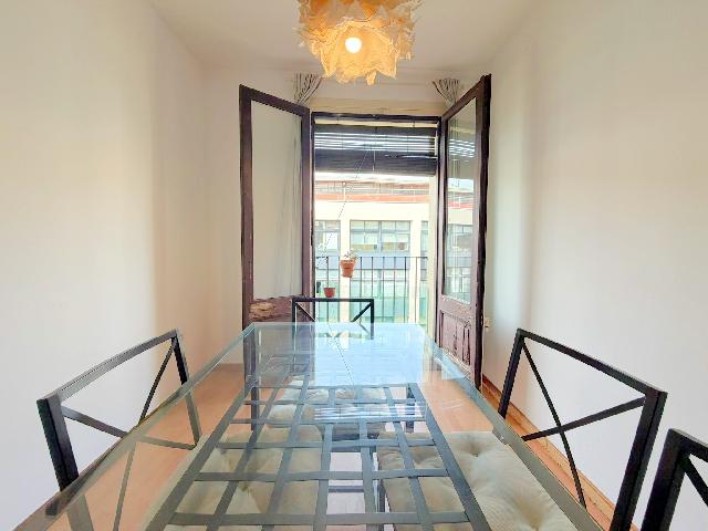 Imagen 6 Inmueble 300971 - Piso en venta en Barcelona / Junto Carrer Pelai - Plaça Castilla