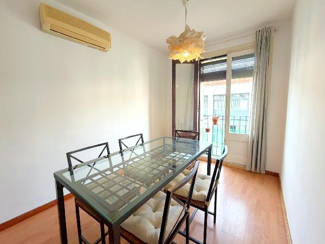 Imagen 13 Inmueble 300971 - Piso en venta en Barcelona / Junto Carrer Pelai - Plaça Castilla