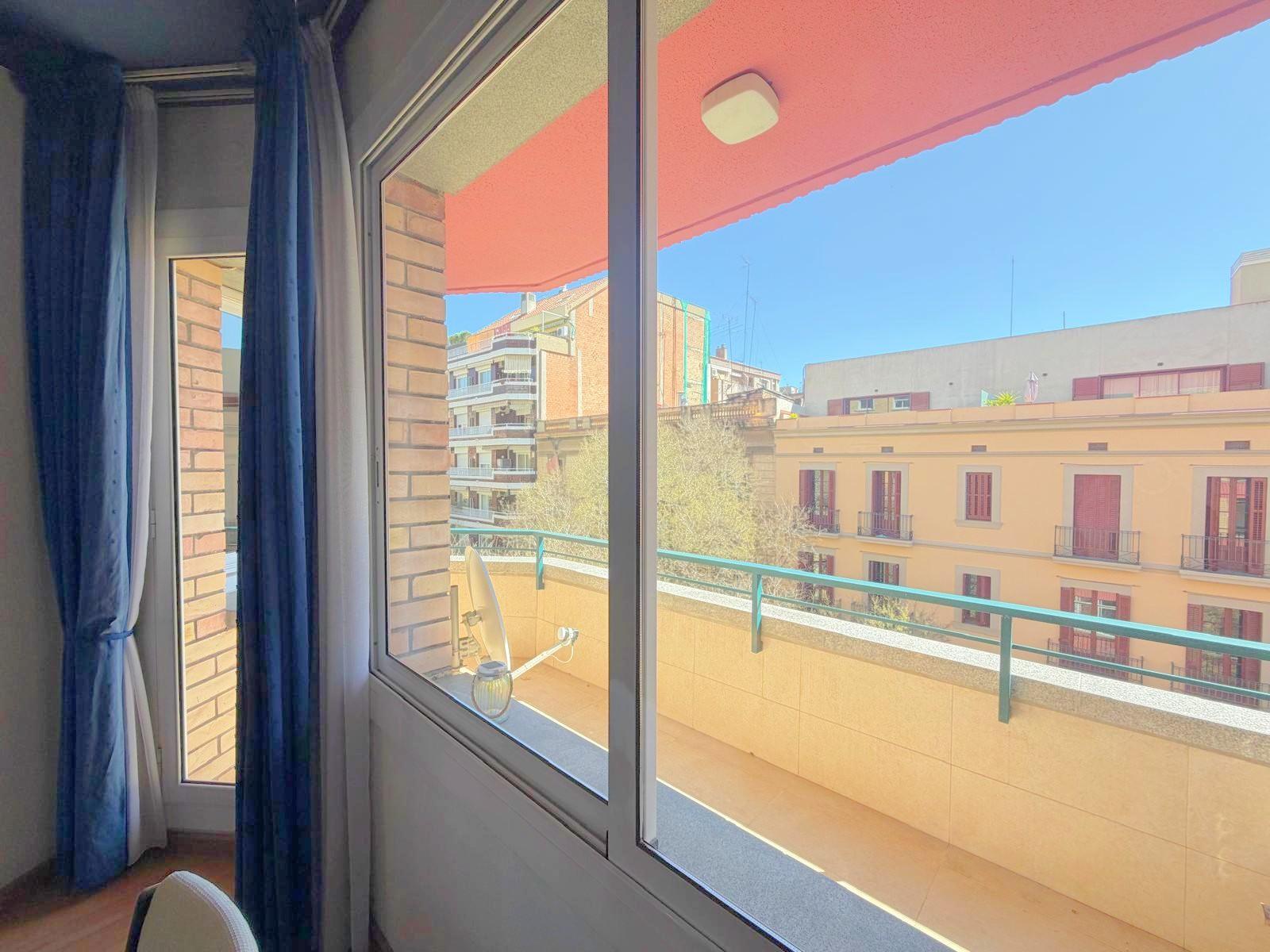 Imagen 9 Piso en venta en Barcelona / Comte Borrell - Mercat Sant Antoni