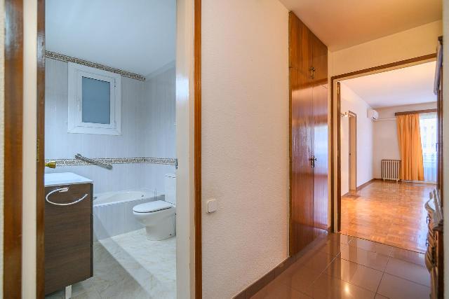 Imagen 32 Inmueble 301704 - Piso en venta en Barcelona / Junto Calle Pàdua