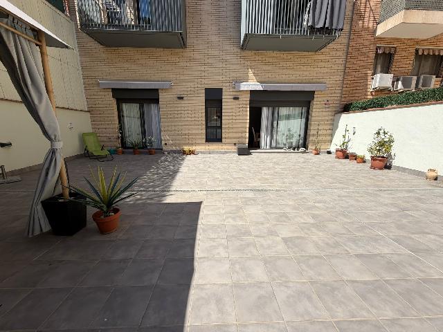 Imagen 18 Inmueble 302398 - Piso en venta en Hospitalet De Llobregat (L´) / Mercat Can Serra