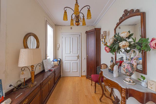 Imagen 6 Inmueble 292806 - Piso en venta en Barcelona / Al lado de Plaza Catalunya