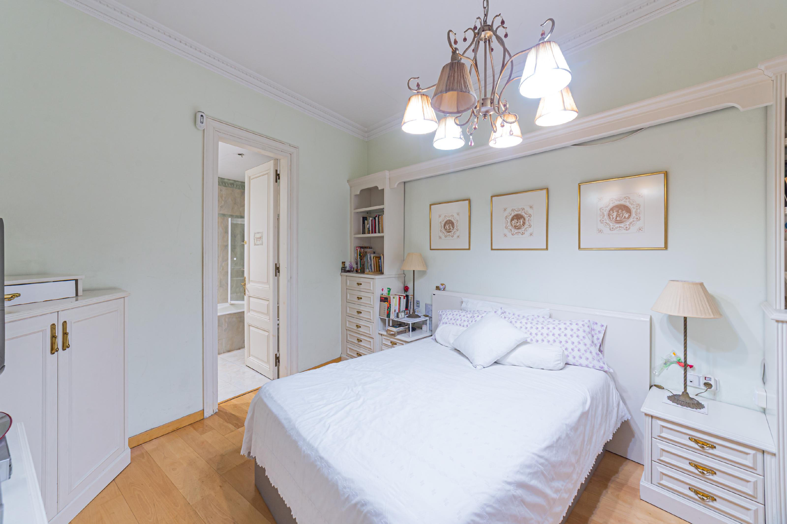 Imagen 17 Piso en venta en Barcelona / Al lado de Plaza Catalunya