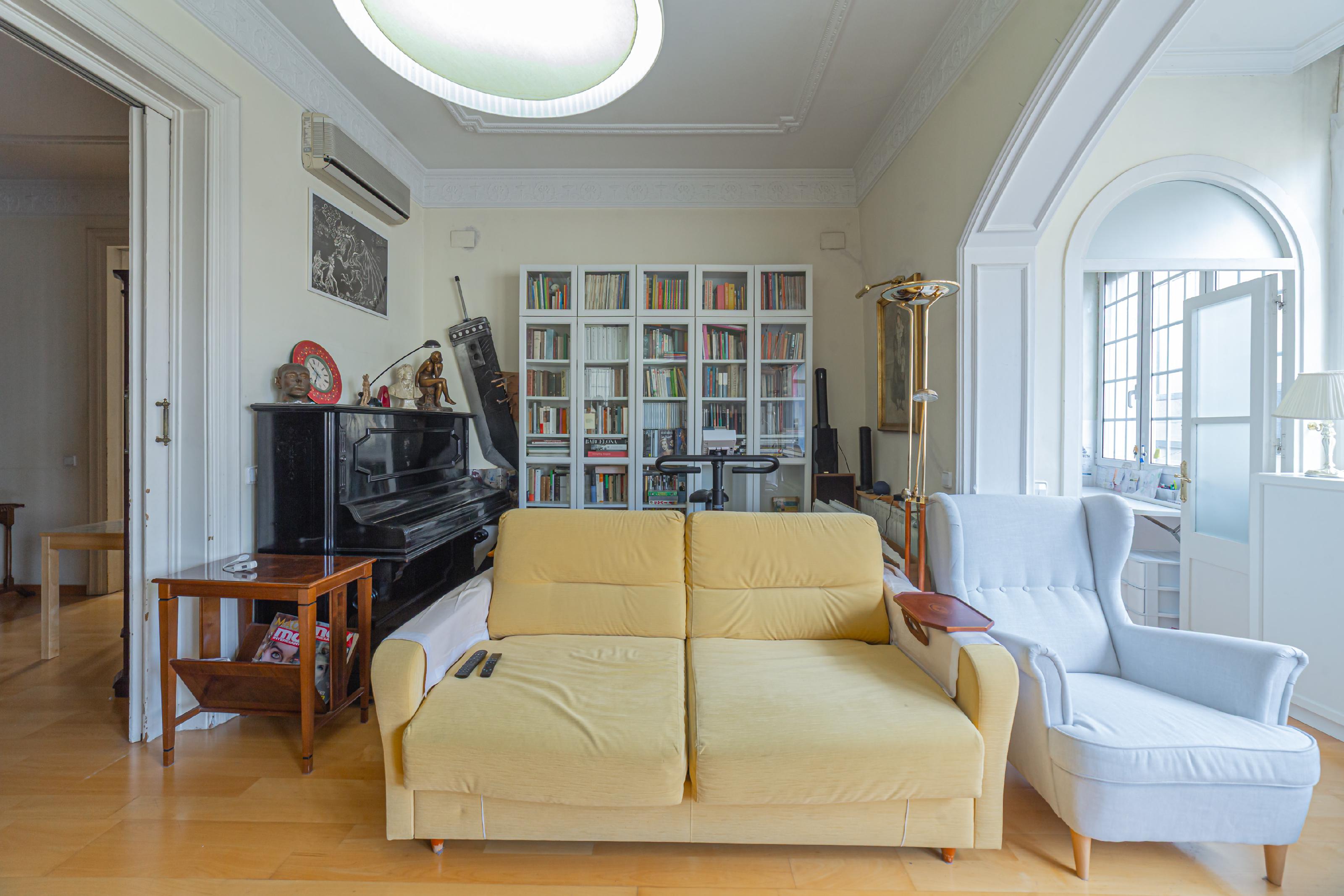 Imagen 10 Piso en venta en Barcelona / Al lado de Plaza Catalunya