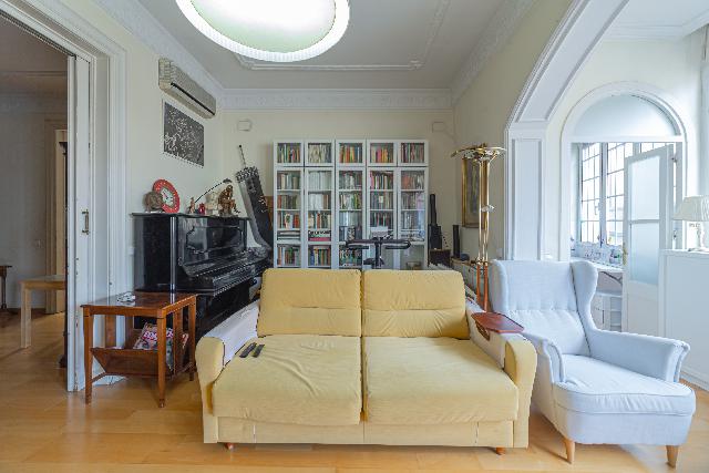 Imagen 10 Inmueble 292806 - Piso en venta en Barcelona / Al lado de Plaza Catalunya