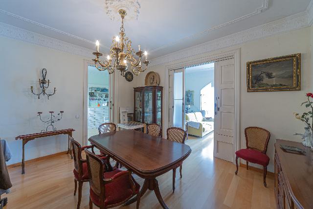 Imagen 2 Inmueble 292806 - Piso en venta en Barcelona / Al lado de Plaza Catalunya