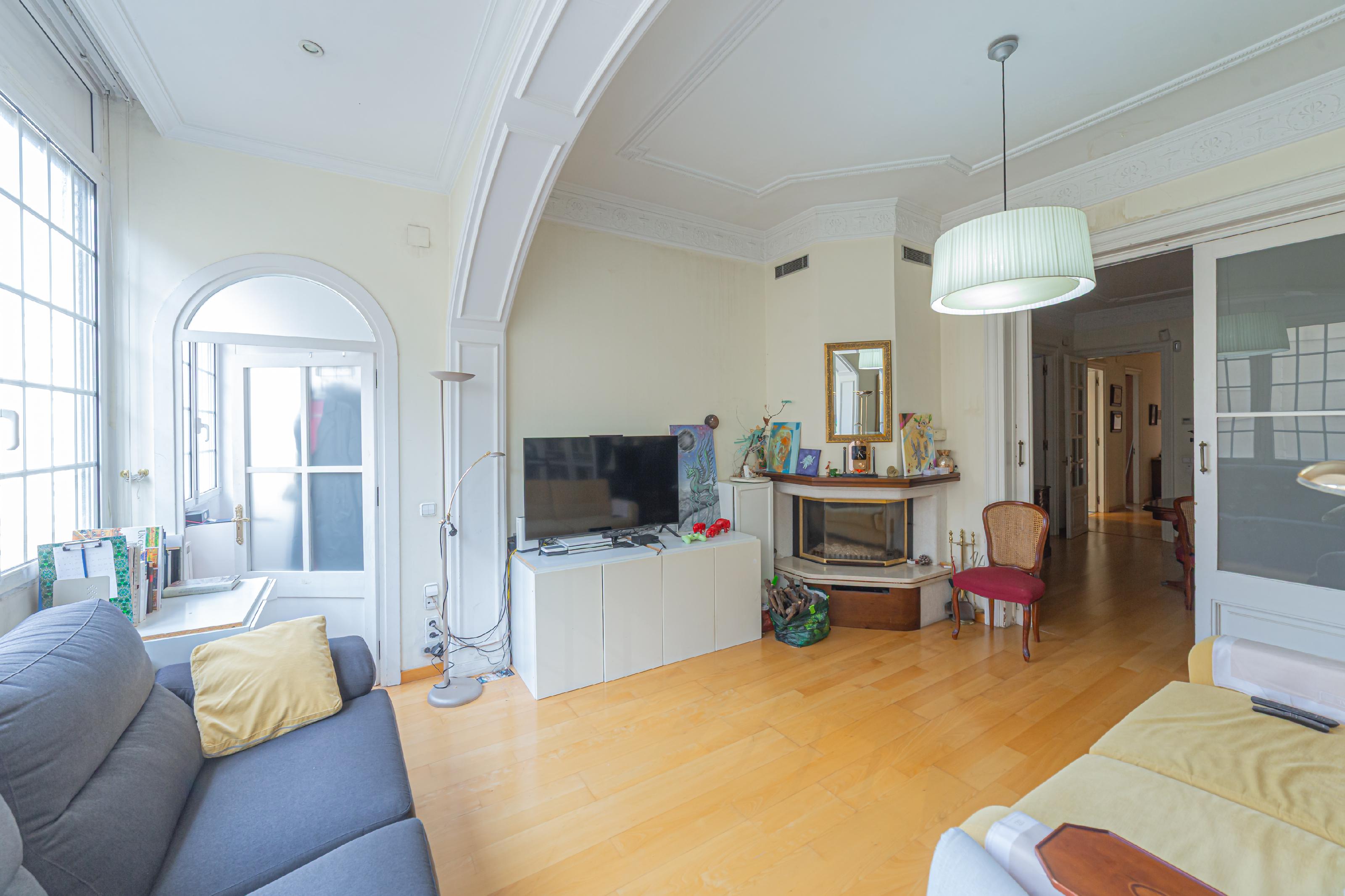 Imagen 14 Piso en venta en Barcelona / Al lado de Plaza Catalunya