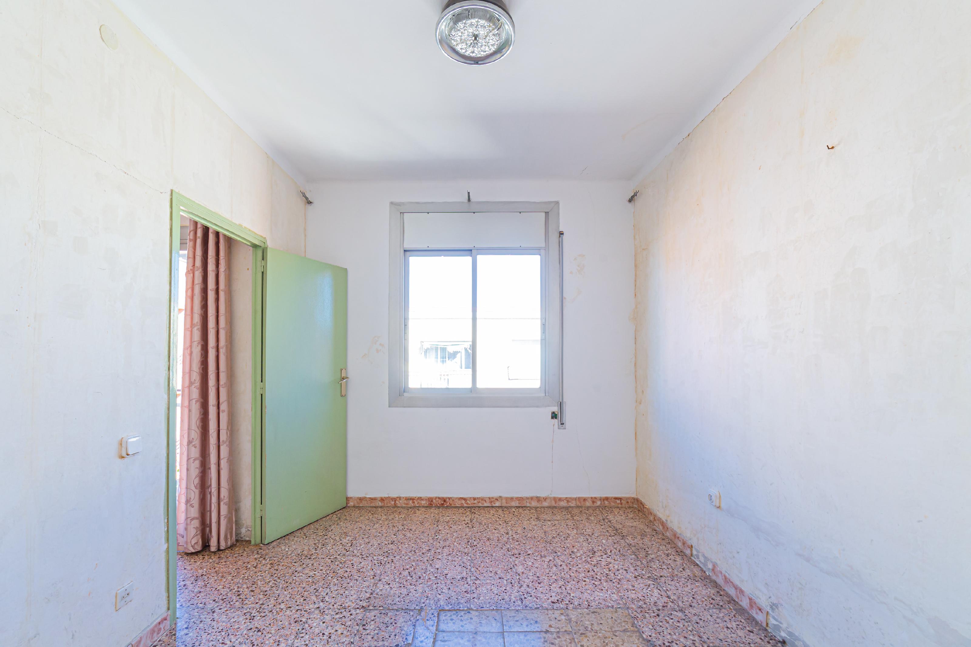 Imagen 13 Piso en venta en Sant Feliu De Llobregat / Próximo a Jardins del Palau Falguera