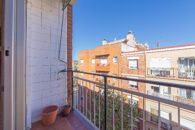 Imagen 8 Inmueble 300686 - Piso en venta en Sant Feliu De Llobregat / Próximo a Jardins del Palau Falguera