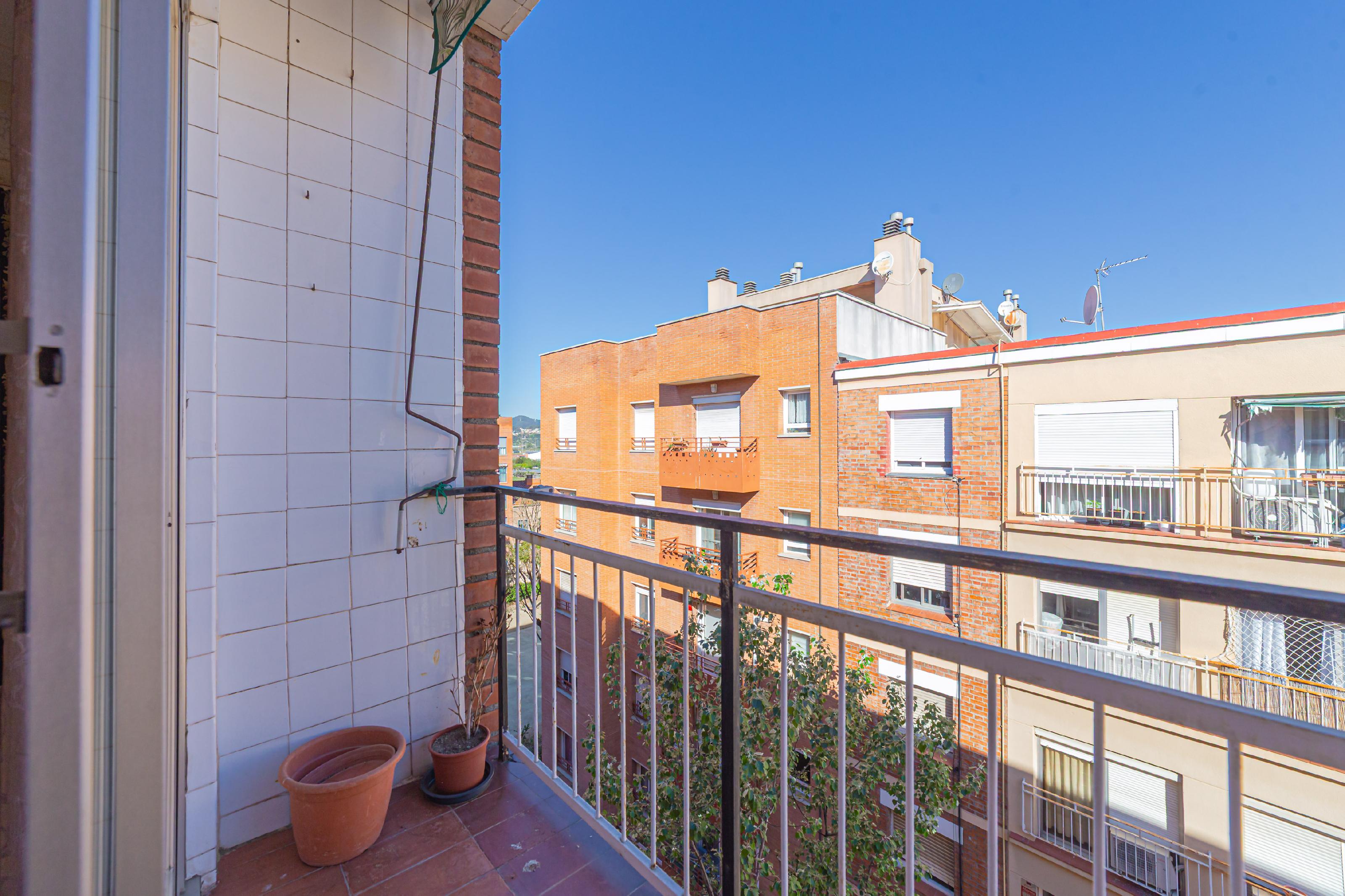 Imagen 10 Piso en venta en Sant Feliu De Llobregat / Próximo a Jardins del Palau Falguera