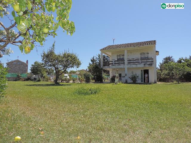 Imagen 1 Inmueble 296111 - Casa Aislada en venta en Calvarrasa De Abajo / Urbanización la Cabezuela