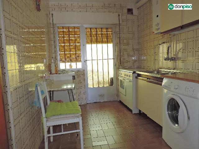 Imagen 6 Inmueble 296111 - Casa Aislada en venta en Calvarrasa De Abajo / Urbanización la Cabezuela