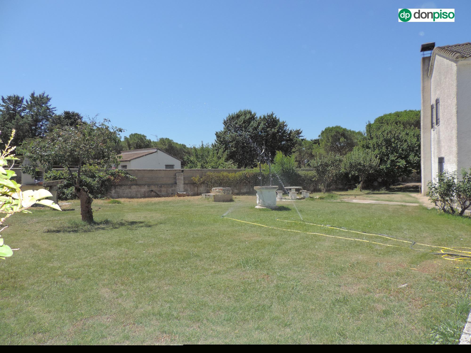 Imagen 2 Casa Aislada en venta en Calvarrasa De Abajo / Urbanización la Cabezuela