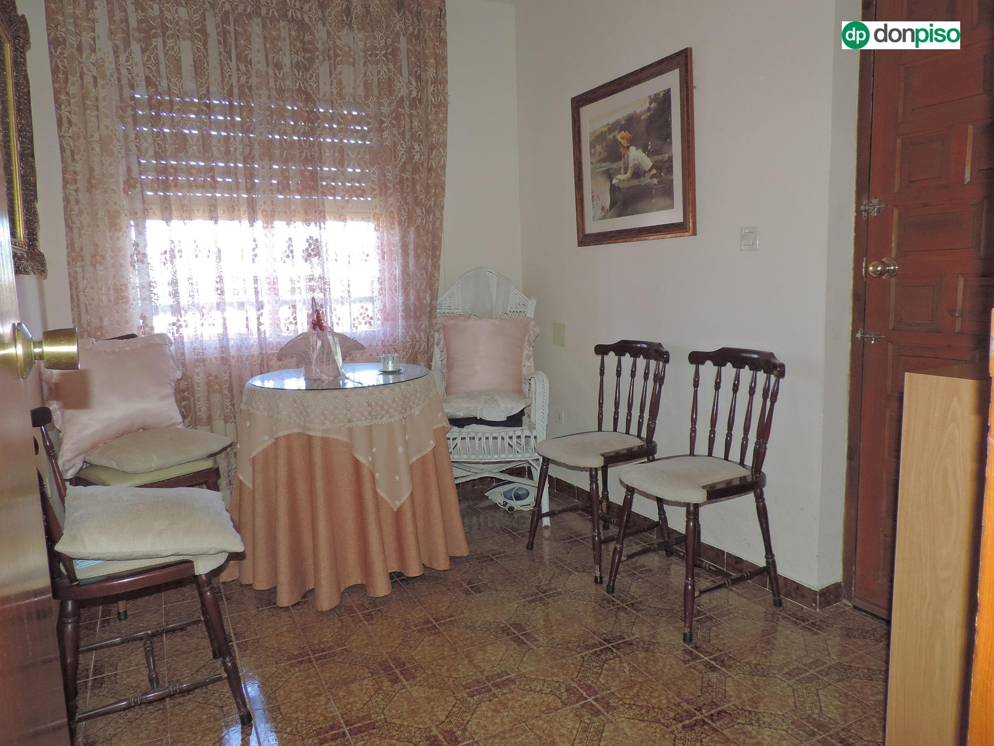 Imagen 15 Casa Aislada en venta en Calvarrasa De Abajo / Urbanización la Cabezuela