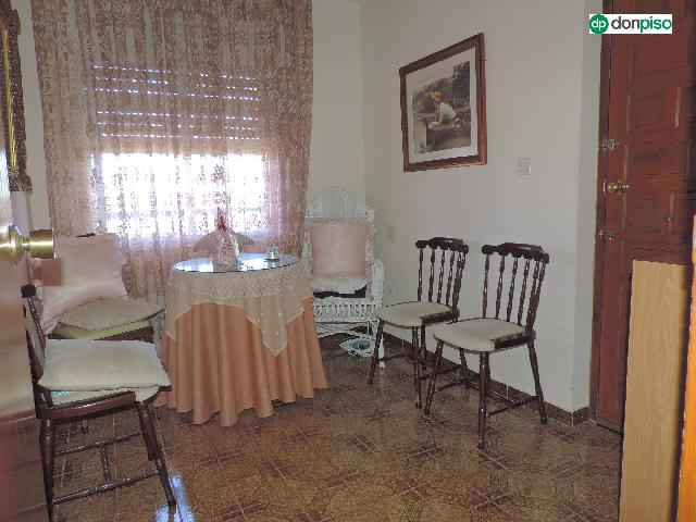 Imagen 15 Inmueble 296111 - Casa Aislada en venta en Calvarrasa De Abajo / Urbanización la Cabezuela