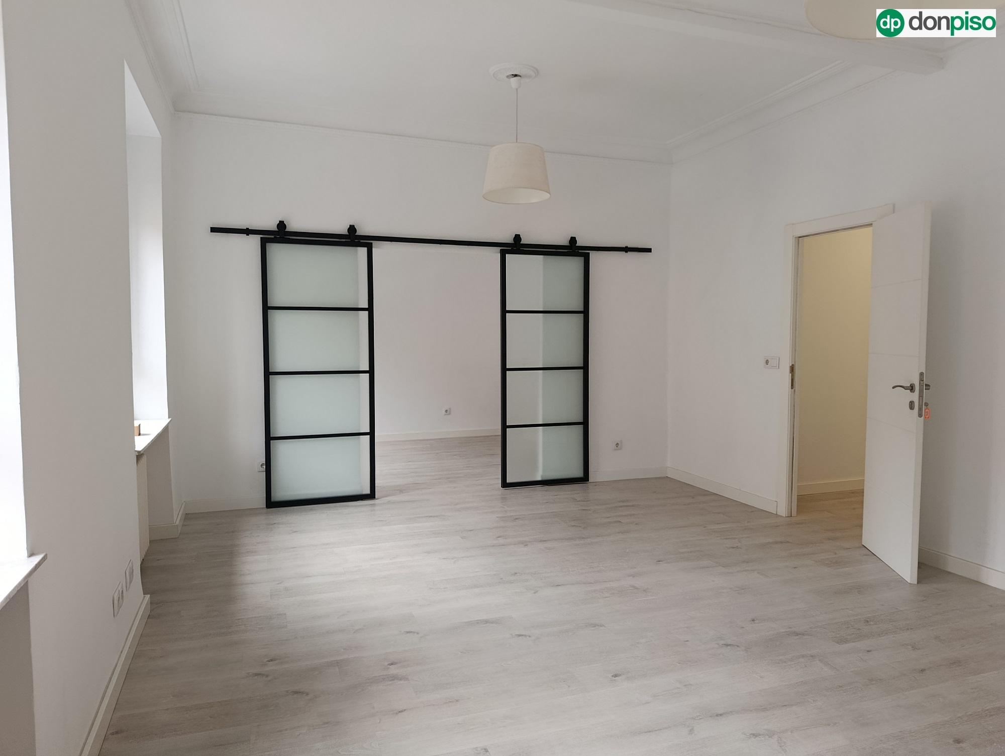 Imagen 2 Piso en alquiler en Salamanca / Calle Gran Via. Centro