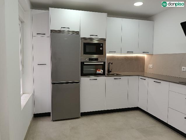 Imagen 10 Inmueble 301633 - Piso en alquiler en Salamanca / Calle Gran Via. Centro