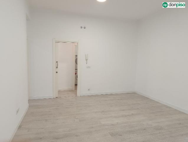 Imagen 10 Inmueble 301665 - Piso en alquiler en Salamanca / Gran vía altura calle Correhuela
