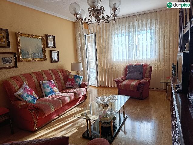 Imagen 3 Inmueble 301676 - Piso en alquiler en Salamanca / Museo del Comercio