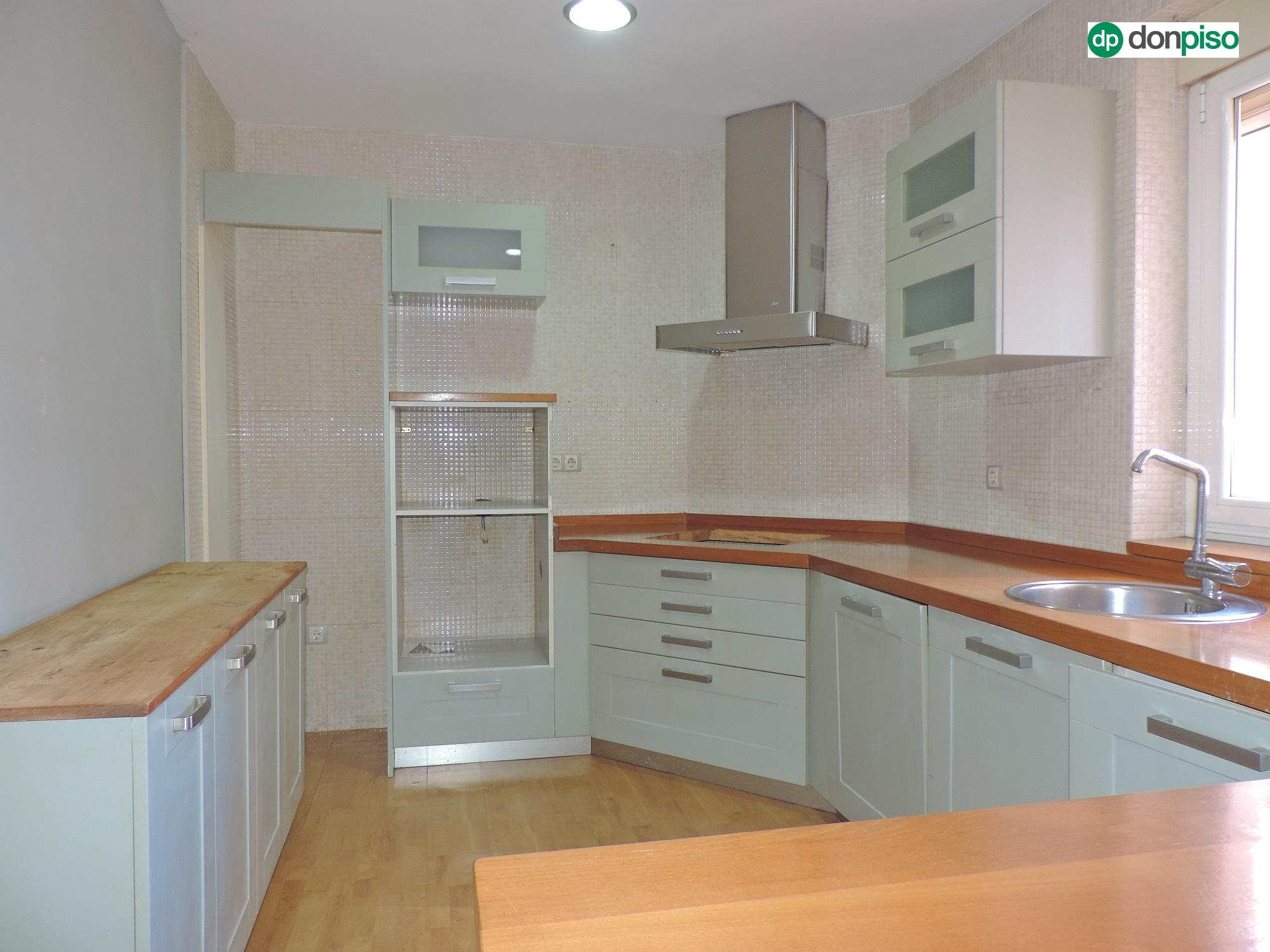 Imagen 4 Piso en venta en Salamanca / Avenida Paris. Paseo de la Estacion