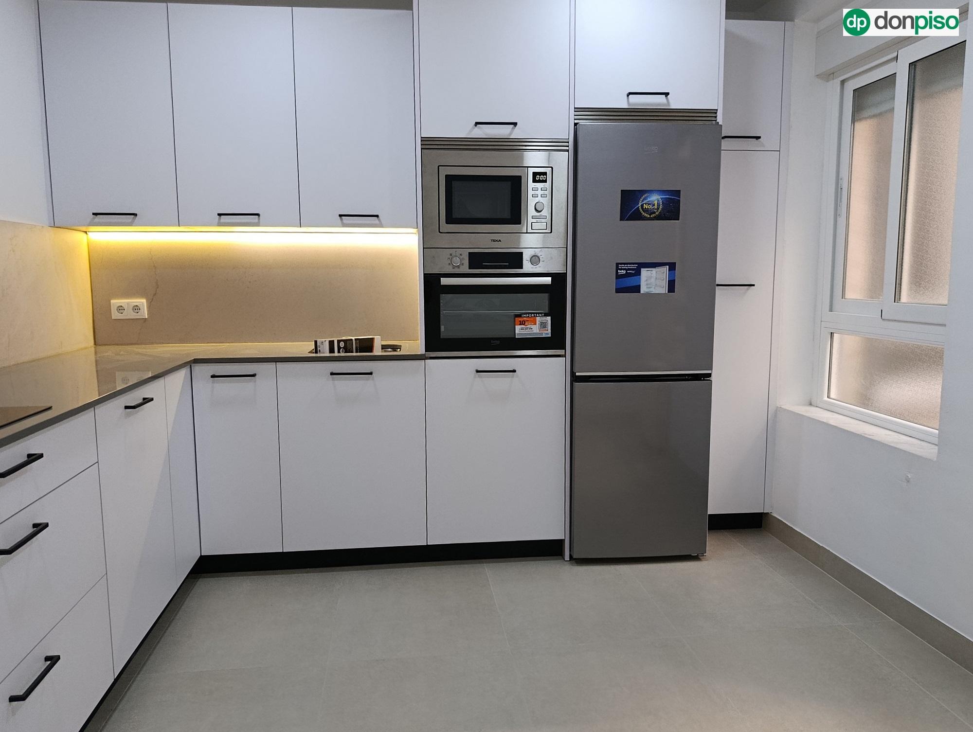 Imagen 7 Piso en alquiler en Salamanca / Calle Gran Via. Centro