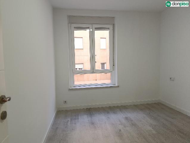 Imagen 14 Inmueble 301975 - Piso en alquiler en Salamanca / Gran vía altura calle Correhuela