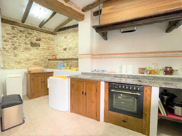 Imagen 7 Inmueble 261369 - Casa Rústica en venta en Villarcayo De Merindad De Castilla La Vieja / Pedania de Fresnedo