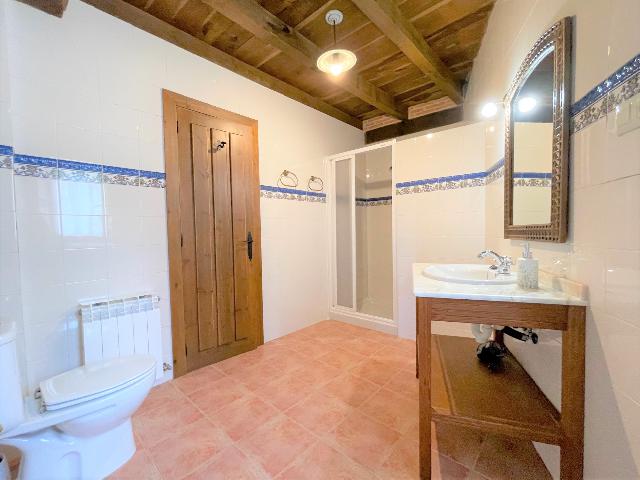 Imagen 20 Inmueble 261369 - Casa Rústica en venta en Villarcayo De Merindad De Castilla La Vieja / Pedania de Fresnedo