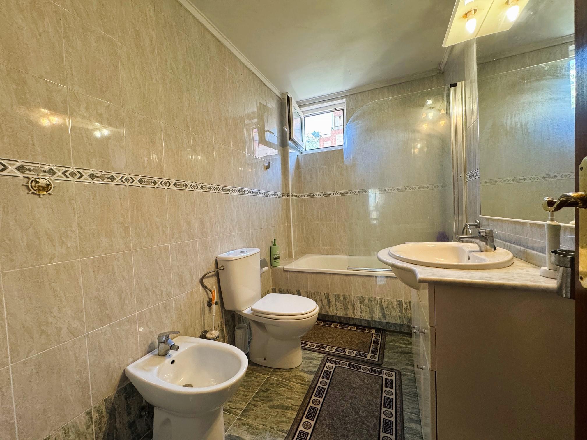 Imagen 19 Piso en venta en Castro-urdiales / Oriñon Cantabria