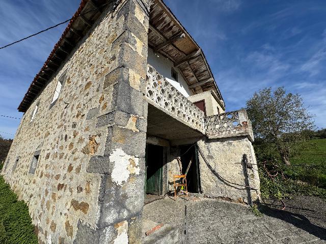 Imagen 2 Inmueble 288863 - Casa Rústica en venta en Karrantza Harana/valle De Carranza / Carranza Bikzaia