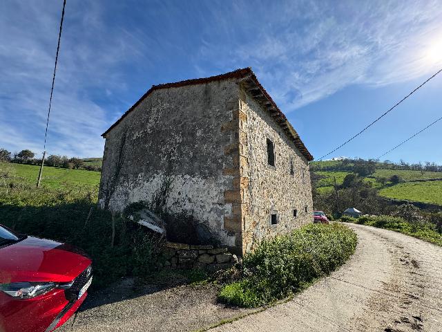 Imagen 3 Inmueble 288863 - Casa Rústica en venta en Karrantza Harana/valle De Carranza / Carranza Bikzaia