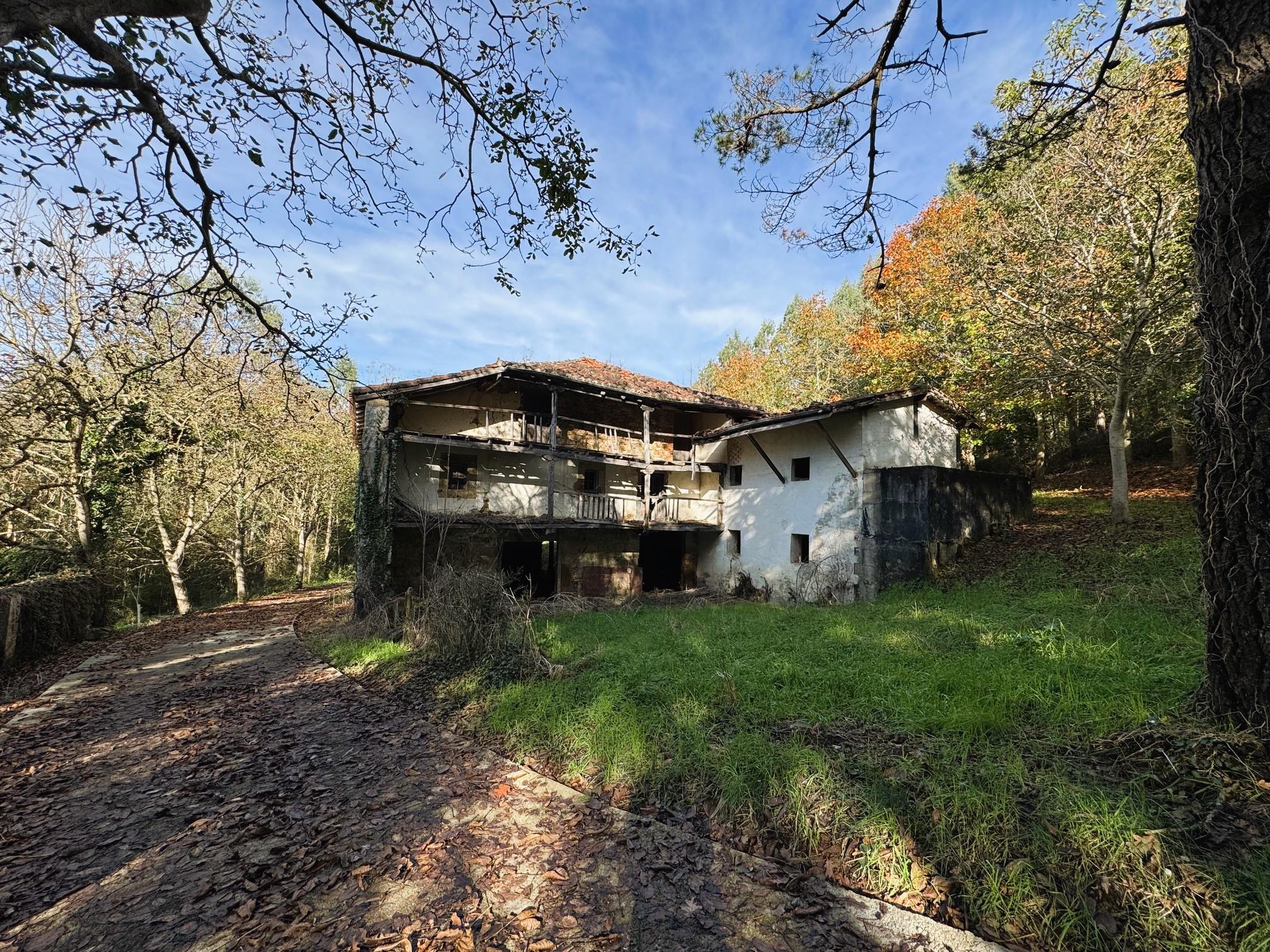 Imagen 3 Casa Rústica en venta en Karrantza Harana/valle De Carranza / Ahedo, Carranza