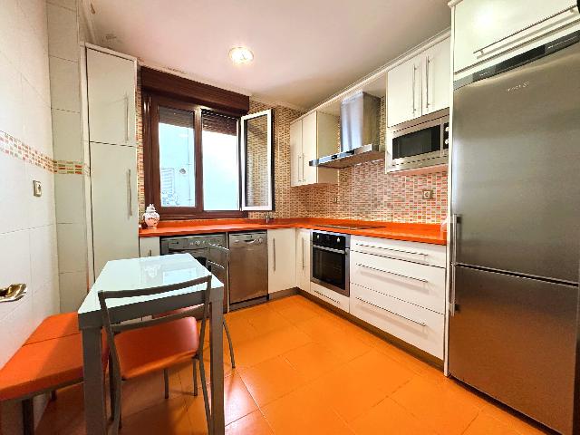 Imagen 1 Inmueble 294342 - Piso en venta en Getxo / Kresaltzu 19. Romo