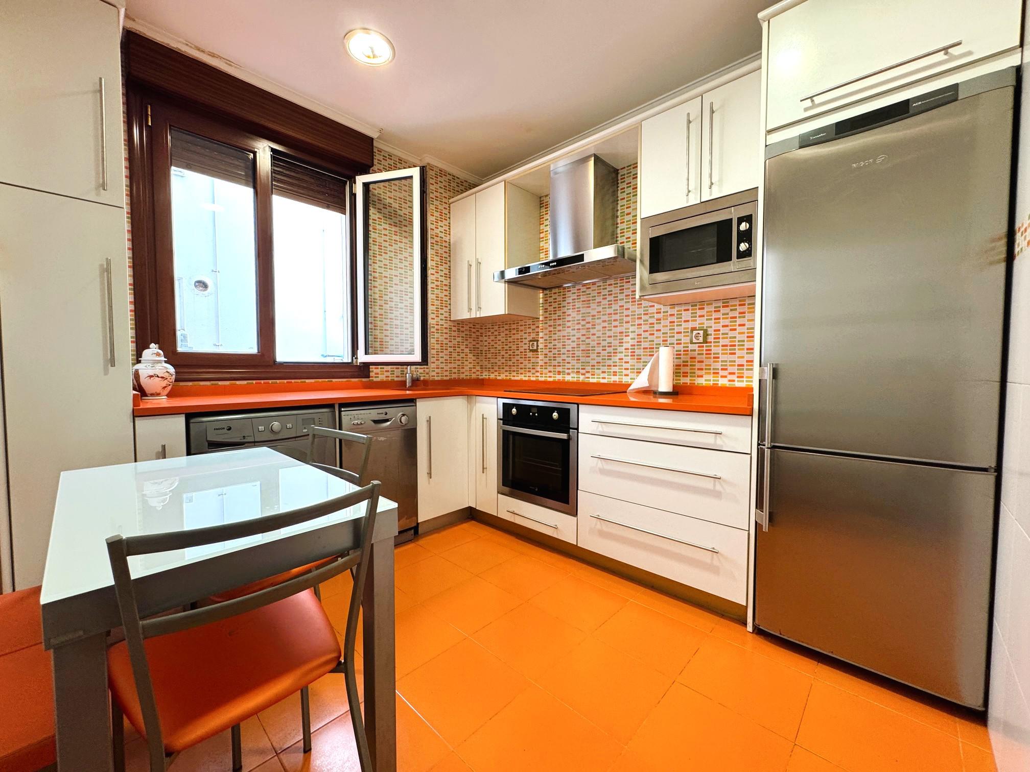 Imagen 7 Piso en venta en Getxo / Kresaltzu 19. Romo