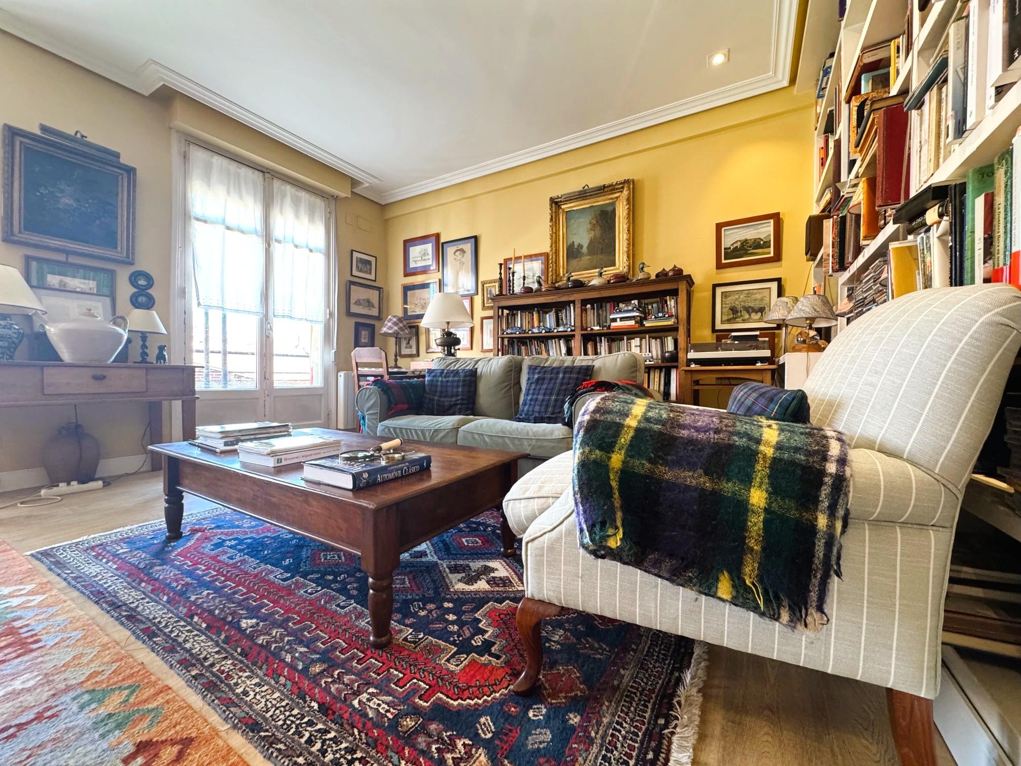 Imagen 8 Piso en venta en Getxo / Calle caja de ahorros centro de romo