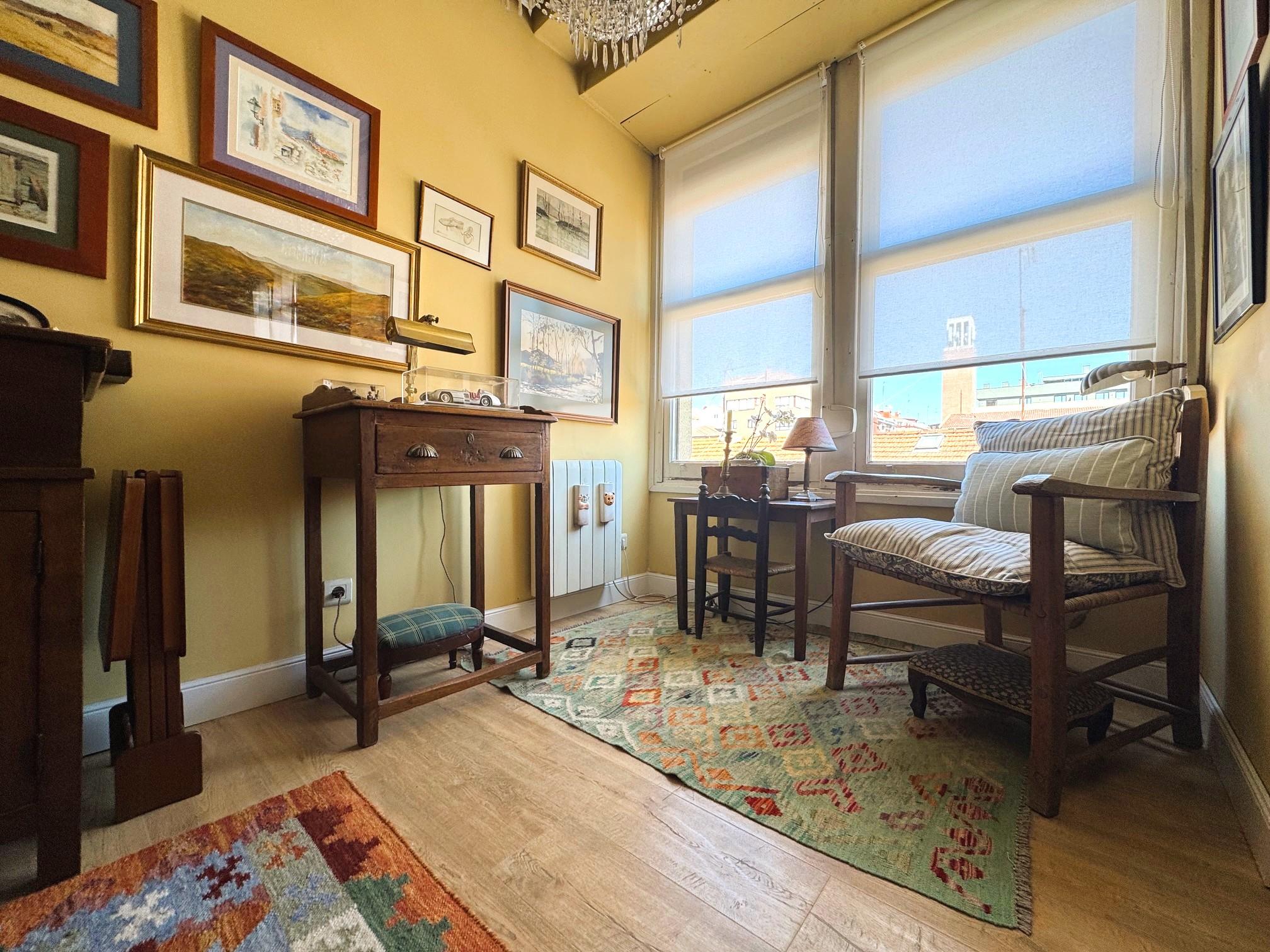 Imagen 3 Piso en venta en Getxo / Calle caja de ahorros centro de romo