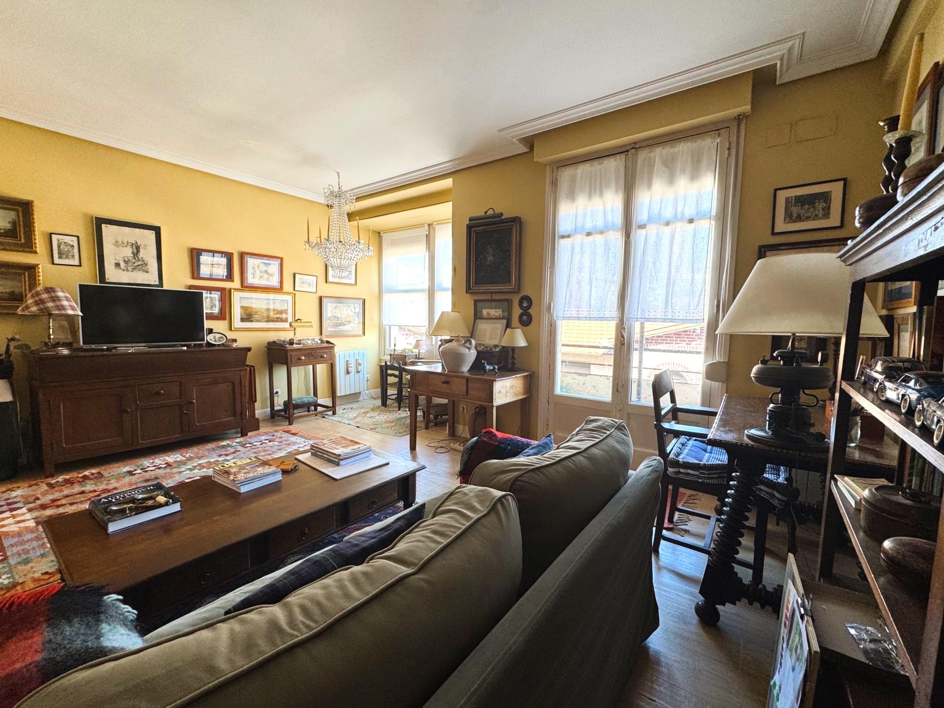 Imagen 11 Piso en venta en Getxo / Calle caja de ahorros centro de romo