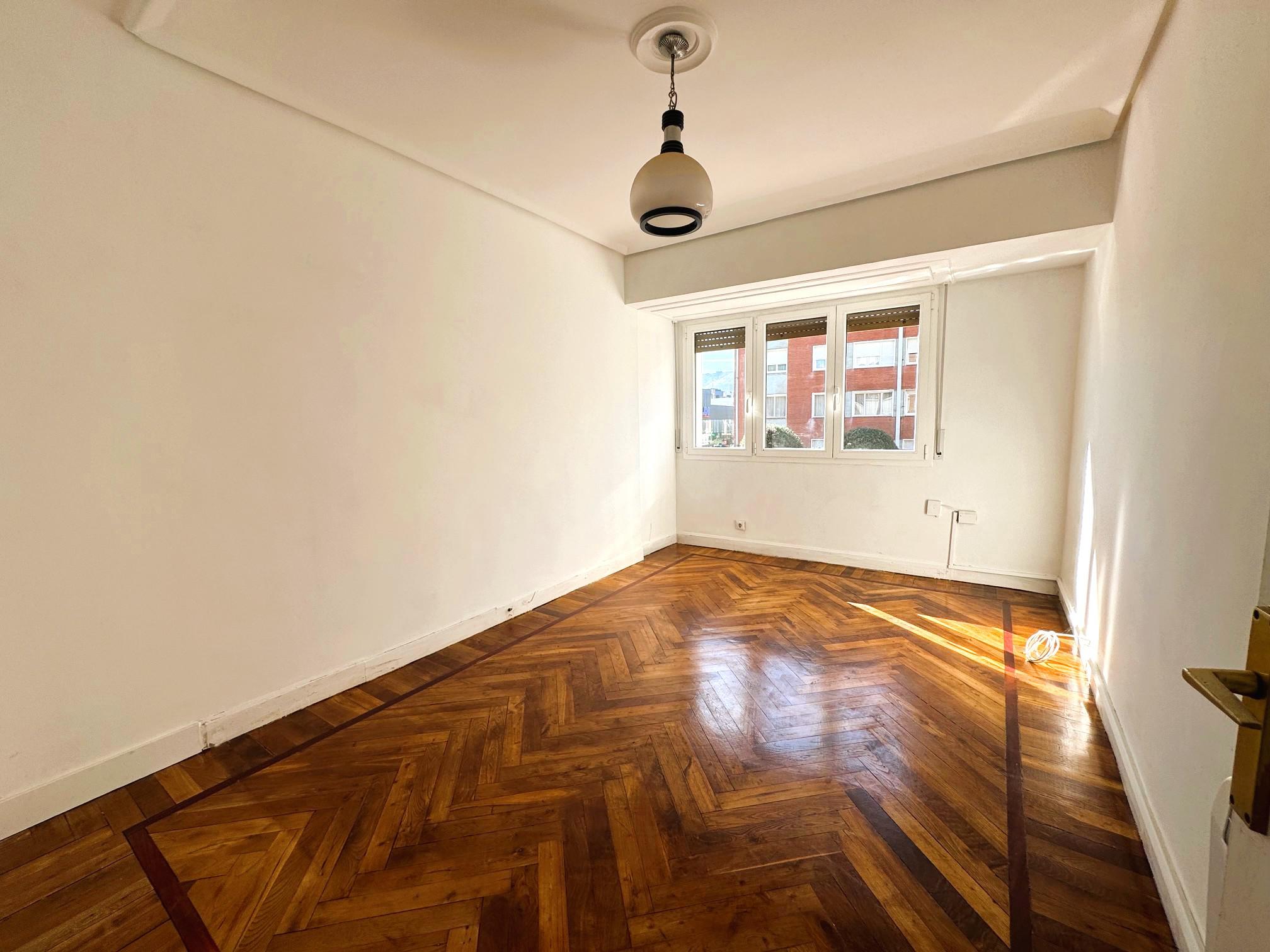 Imagen 13 Piso en venta en Getxo / Gobelaurre . ROMO