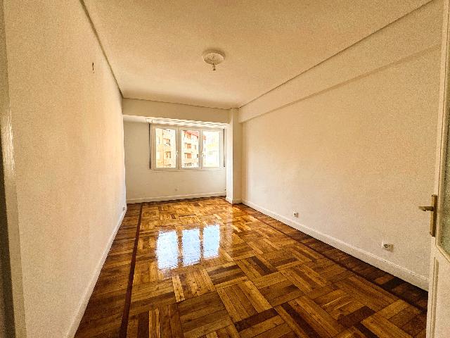 Imagen 12 Inmueble 297962 - Piso en venta en Getxo / Gobelaurre . ROMO