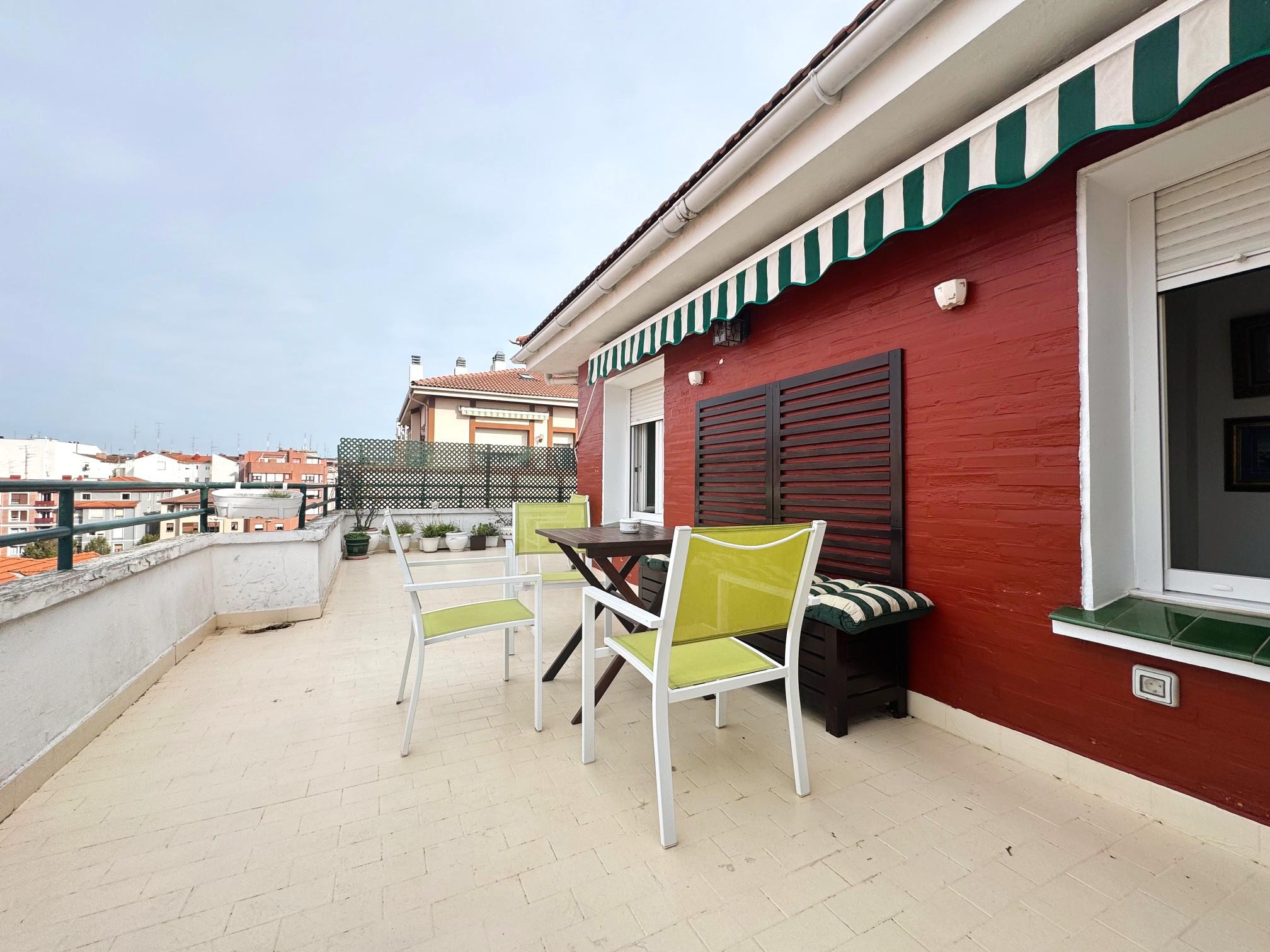 Imagen 1 Piso en venta en Getxo / Calle Kresaltzu. Romo.