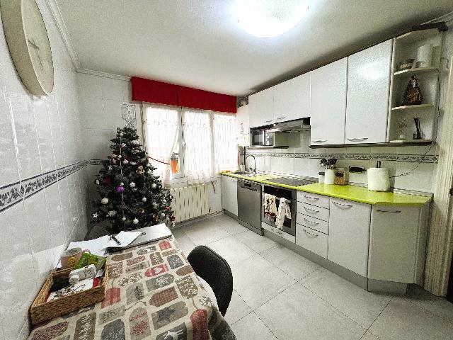 Imagen 2 Inmueble 299649 - Piso en venta en Leioa / Langileria. Lamiako.Leioa.