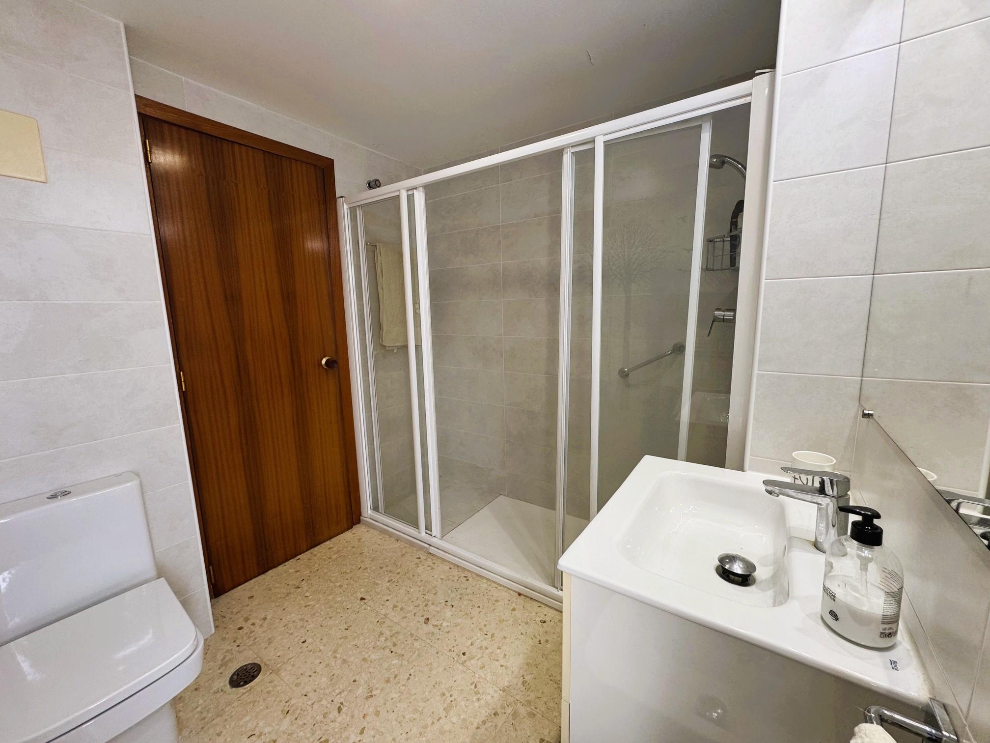 Imagen 20 Piso en venta en Benidorm / Avenida Europa. Benidorm.