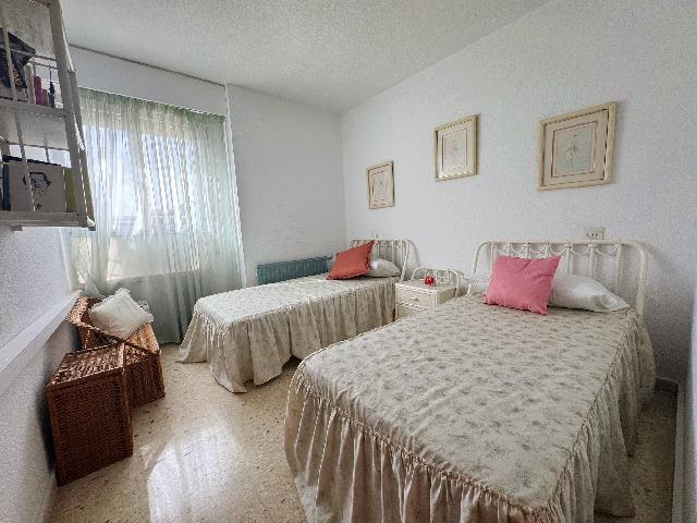 Imagen 12 Inmueble 300969 - Piso en venta en Benidorm / Avenida Europa. Benidorm.